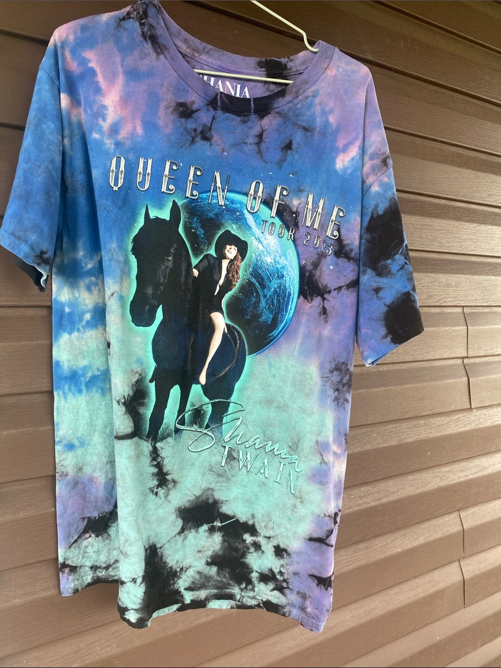 Exclusive Shania Twain “Queen of Me' Tie-Dye Tour T-Shirt - Blue/Purple/Black